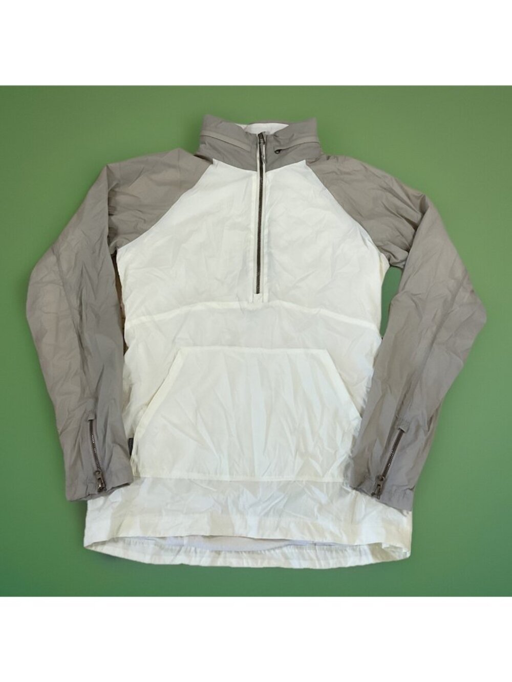 Icebreaker Affix Anorak Jacket Size Small Snow Ivory/Gray Stowable Hood Gorpcore